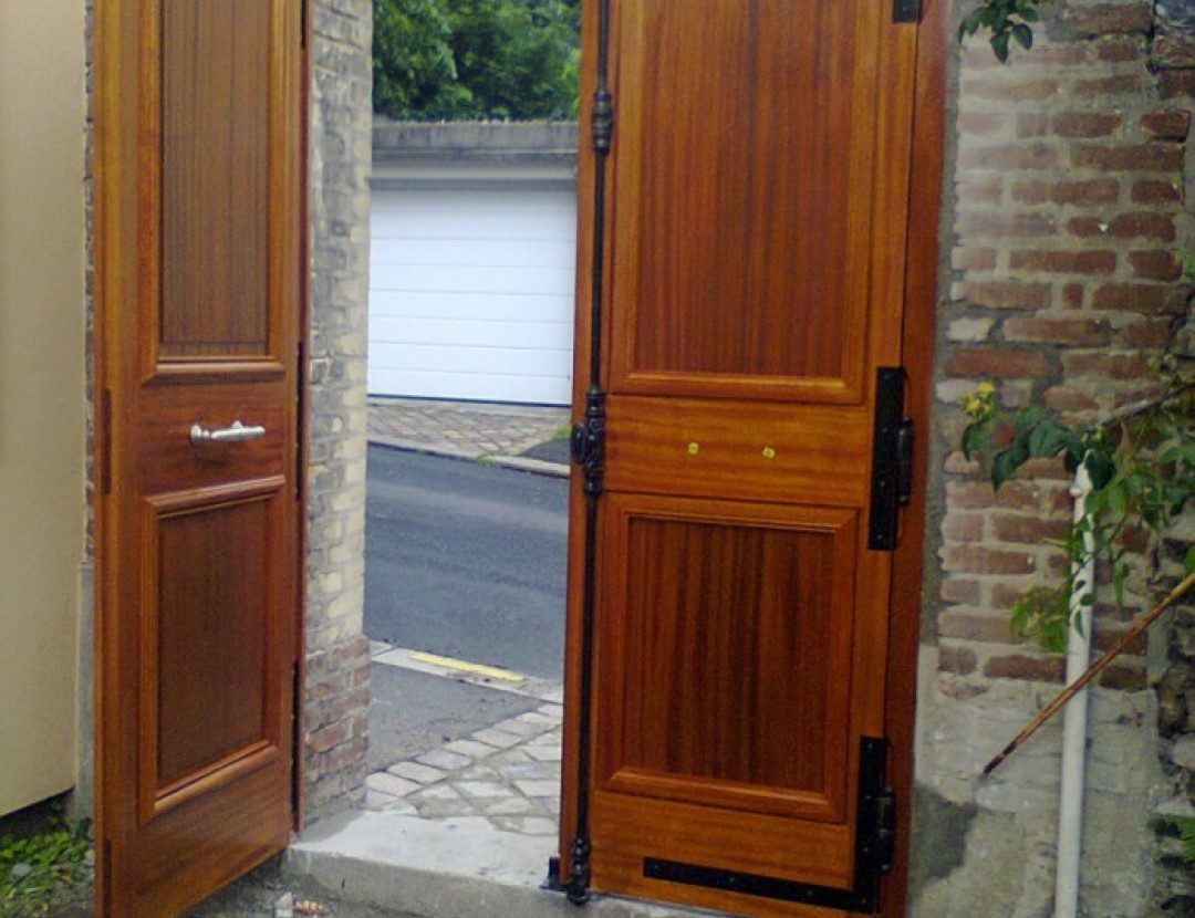 porte extérieure